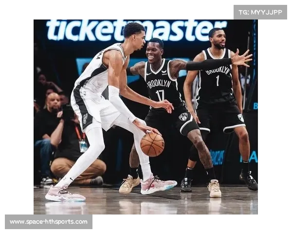 雷恩换帅动荡防线残缺，临时主帅坦布雷迎战巴黎考验